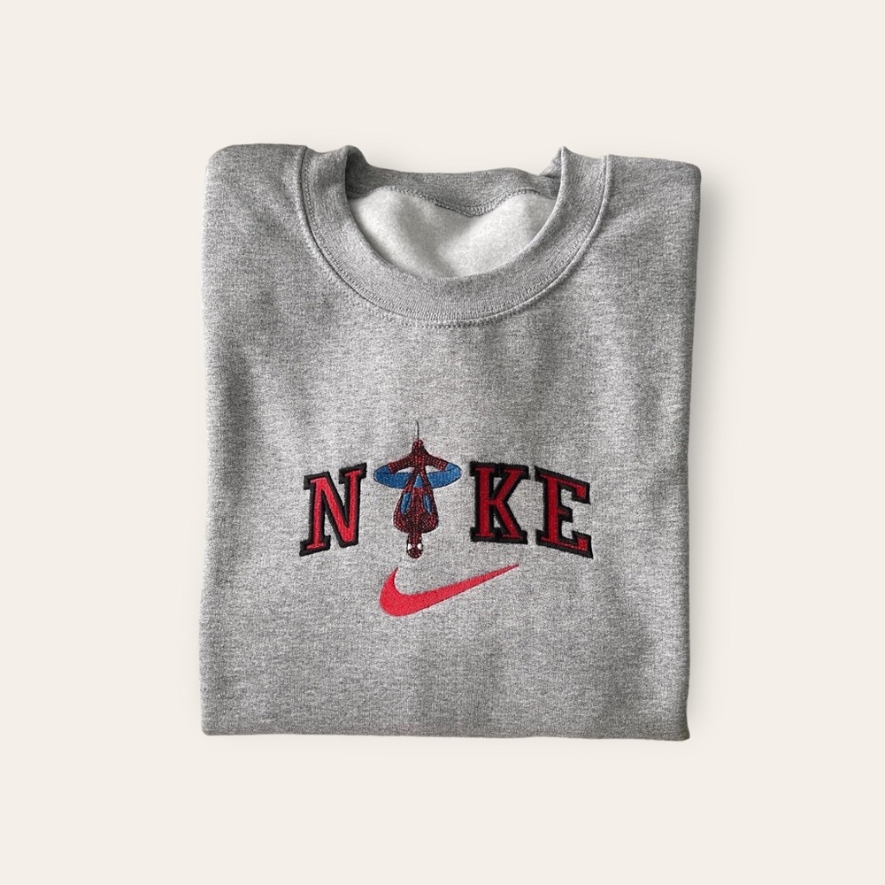 Grey Spiderman embroidered sweatshirt, crewneck